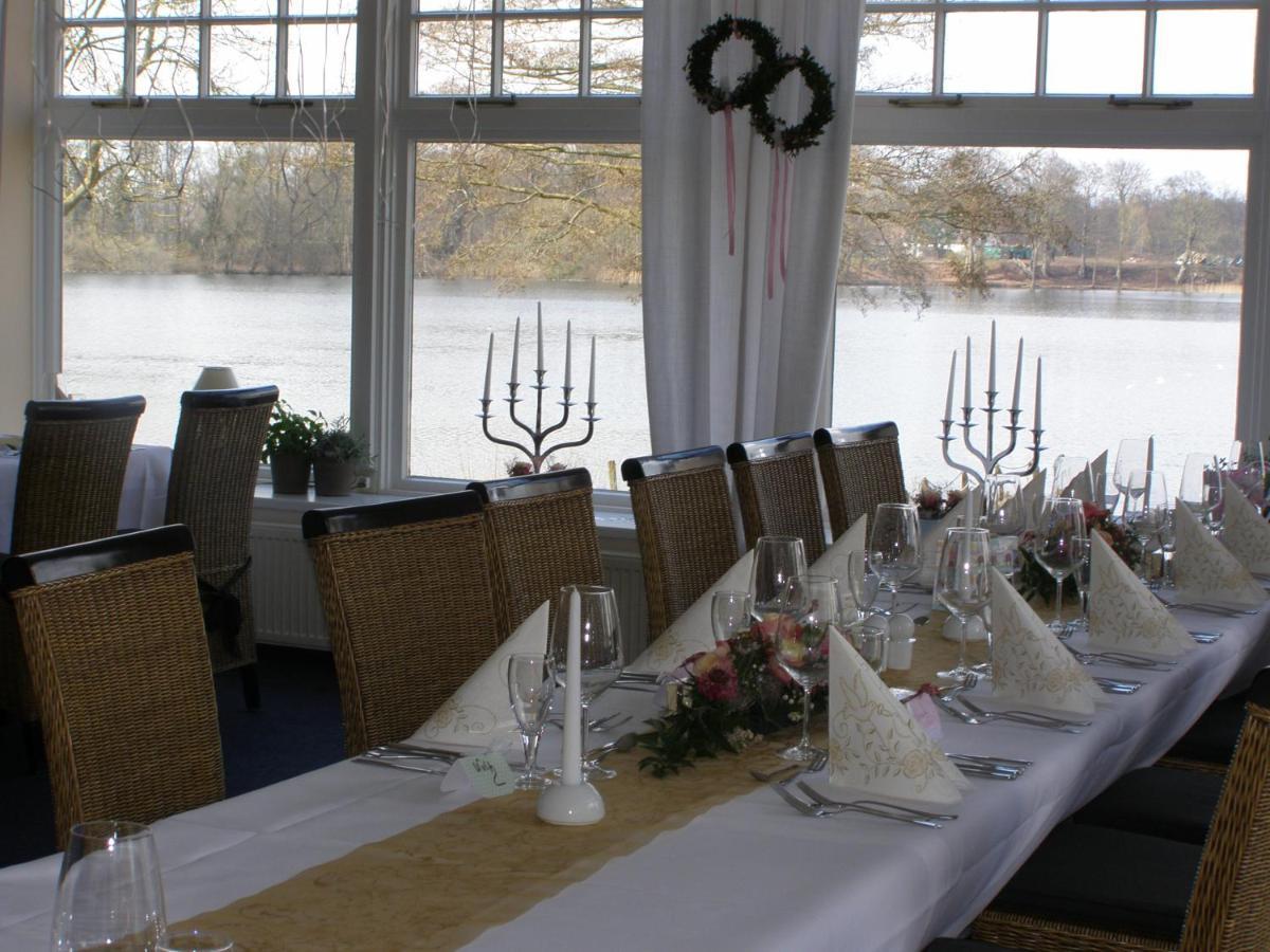 Hotel Fahrhaus Niederkleveez Boßdorf Esterno foto