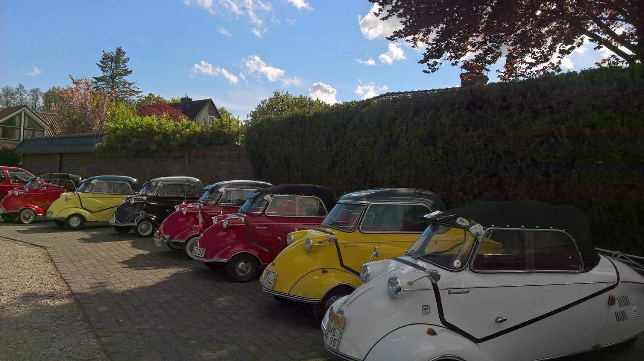 Hotel Fahrhaus Niederkleveez Boßdorf Esterno foto