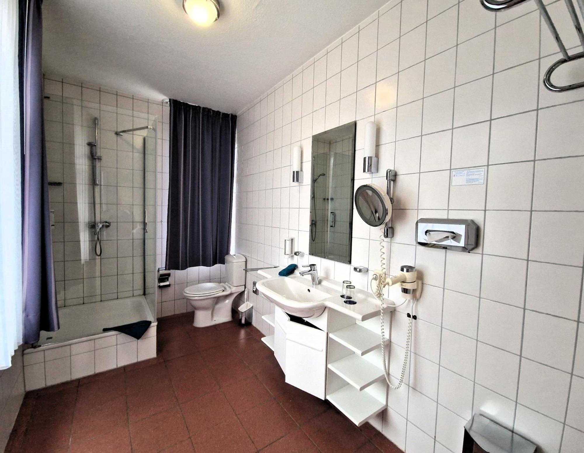 Hotel Fahrhaus Niederkleveez Boßdorf Esterno foto